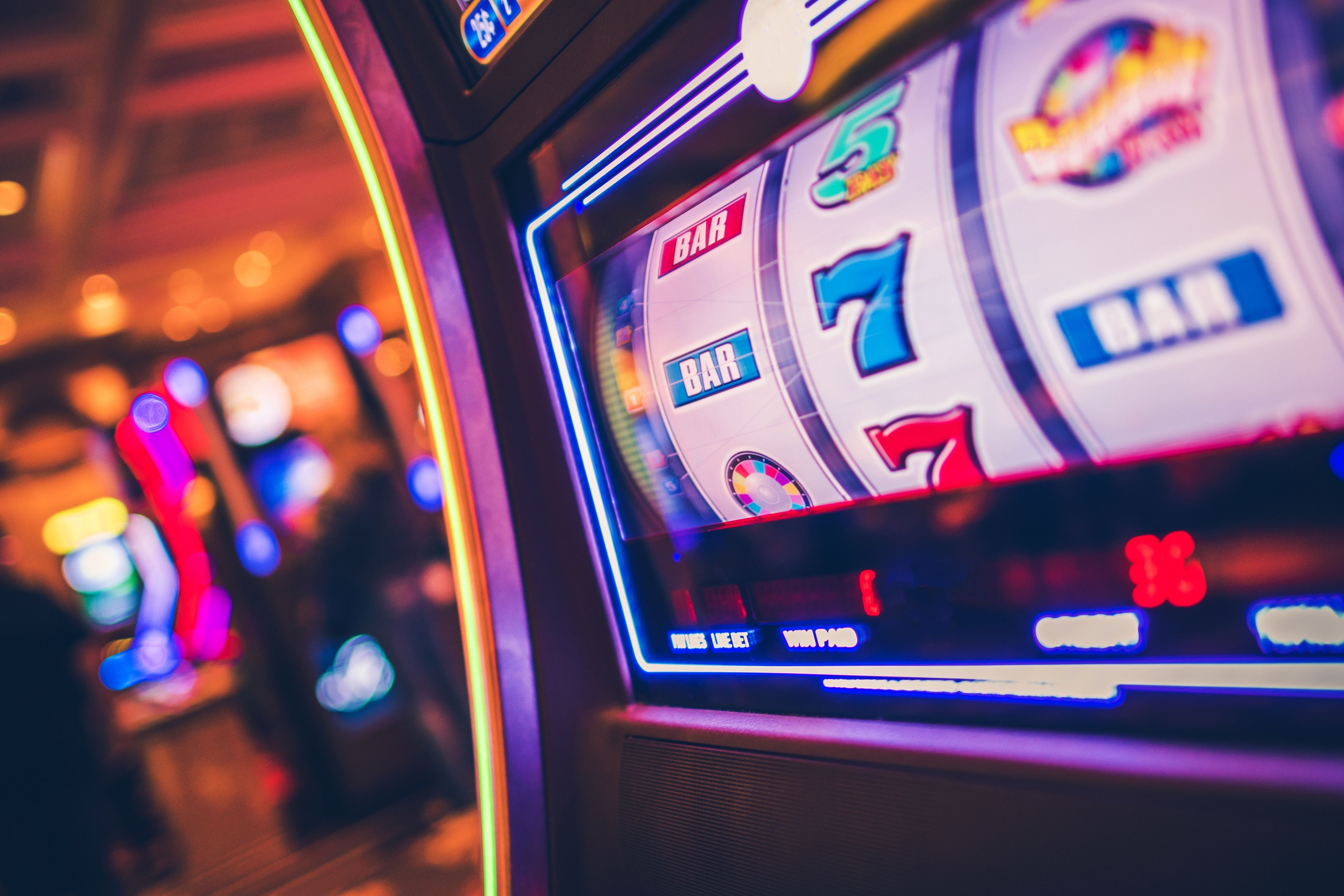 Permainan slot Big Bass Bonanza di topap menampilkan gulungan aktif dan panel informasi pembayaran